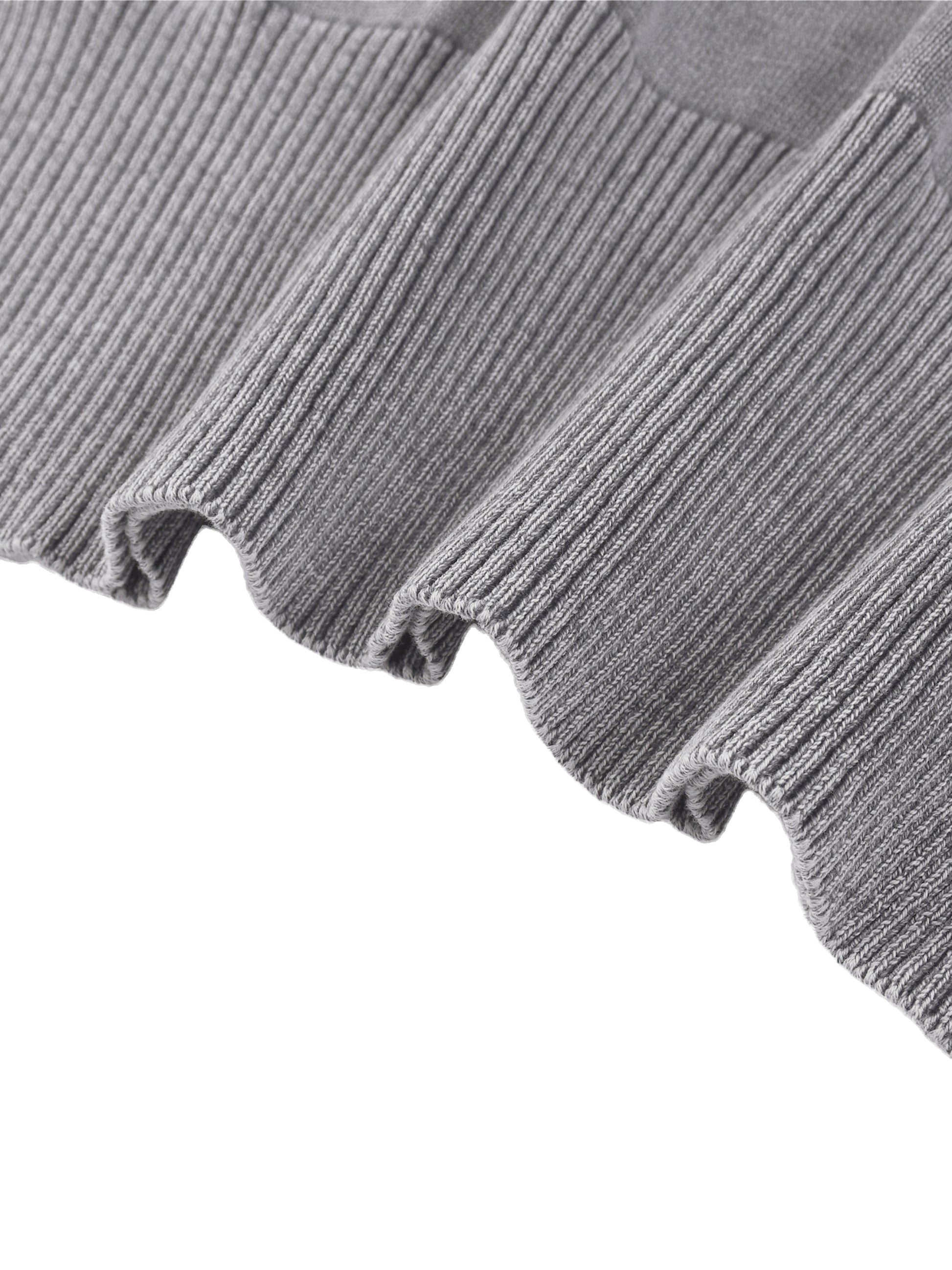 Gray ribbed sweater with relaxed fit and balloon sleeves, showcasing a cropped style from Urbanistar.